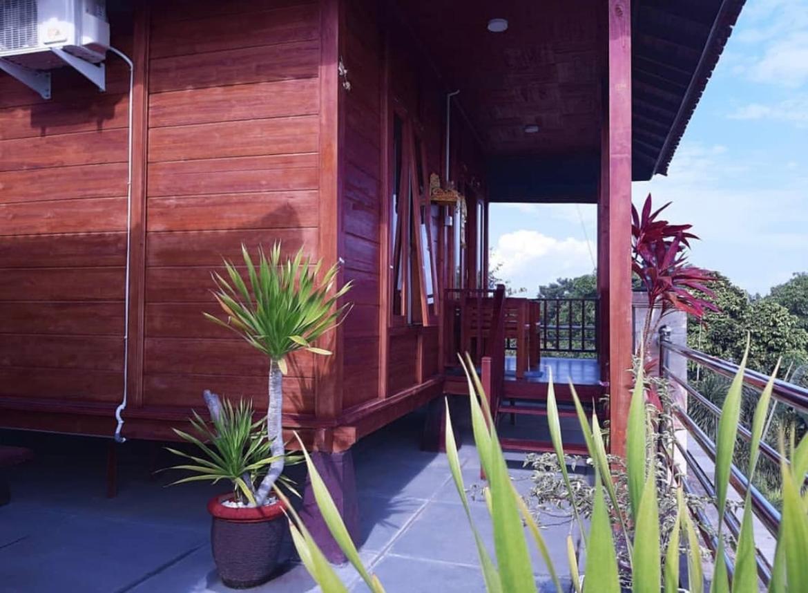 Grand Raka Homestay Lovina Kültér fotó