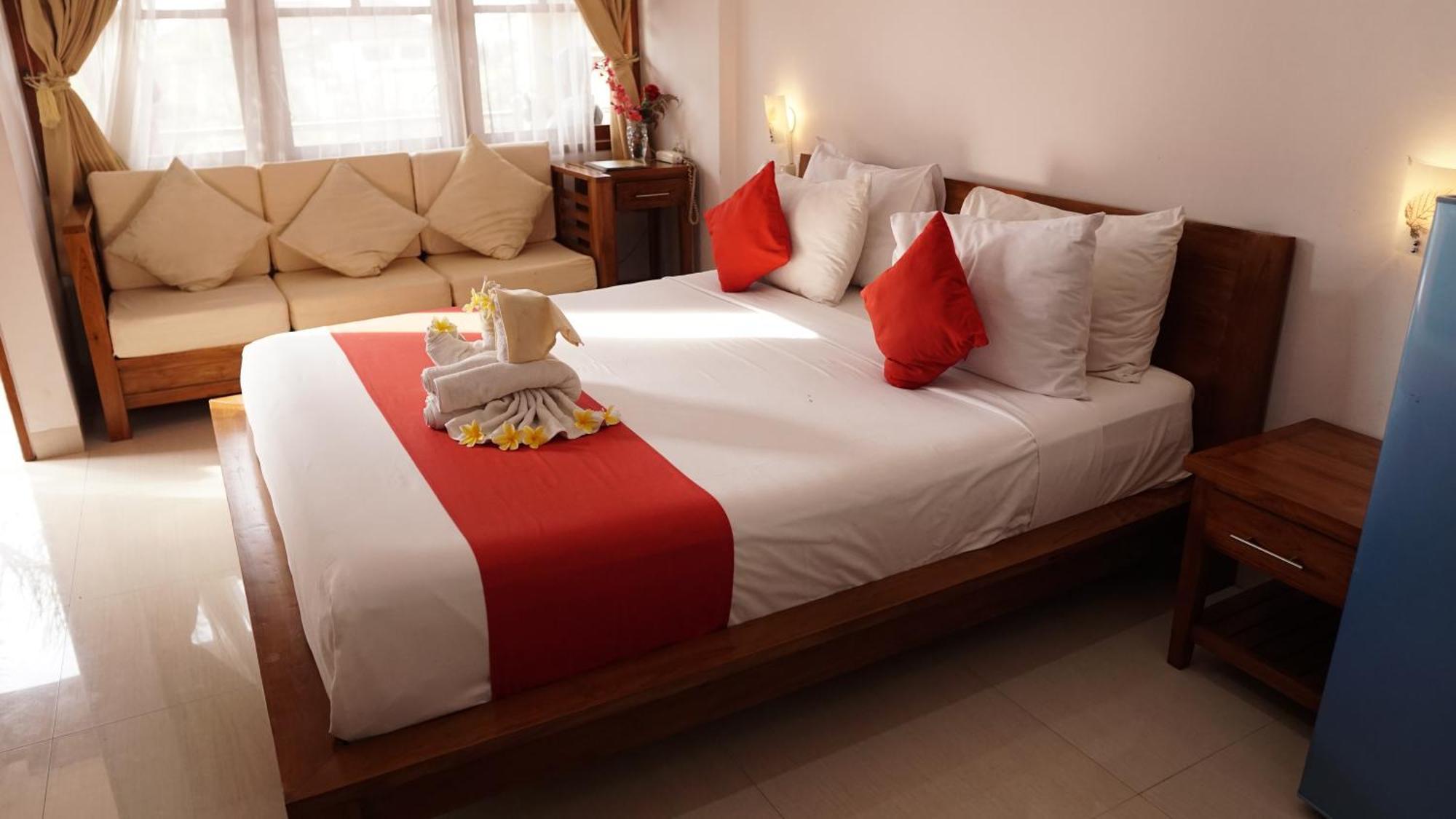 Grand Raka Homestay Lovina Kültér fotó