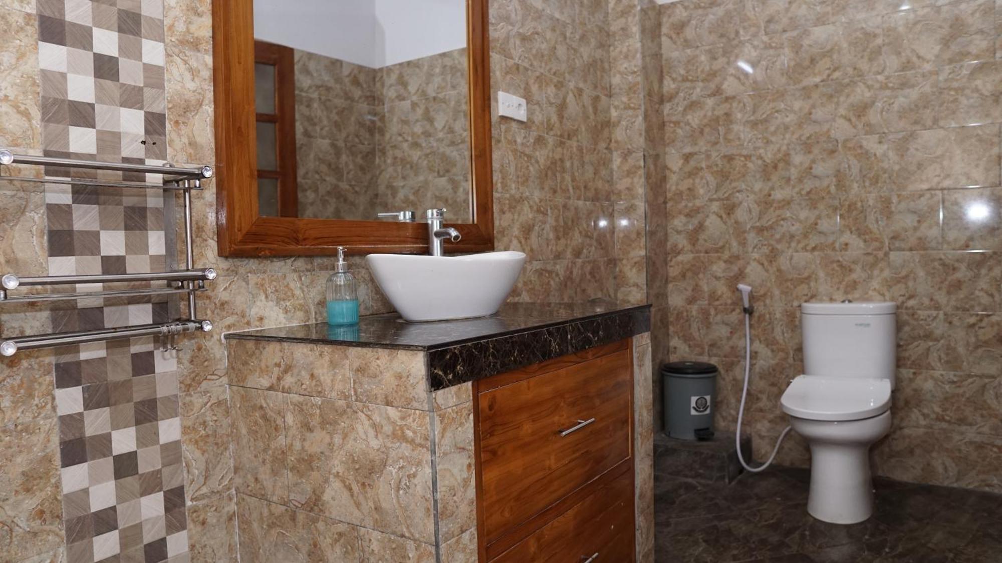 Grand Raka Homestay Lovina Kültér fotó